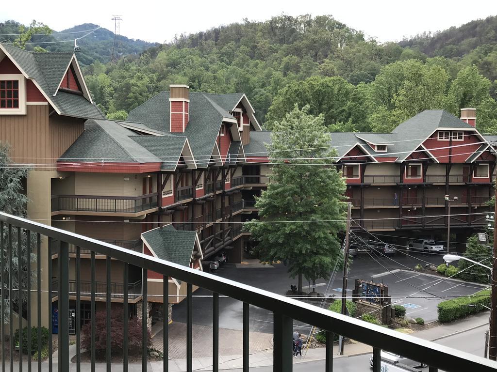 Downtown Gatlinburg Apartment ภายนอก รูปภาพ